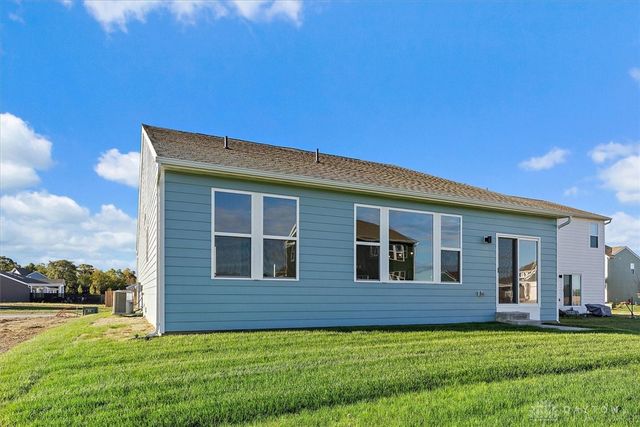 435 Snowdrop Drive, Yellow Springs Vlg, OH 45387