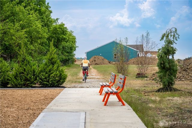 435 Snowdrop Drive, Yellow Springs Vlg, OH 45387