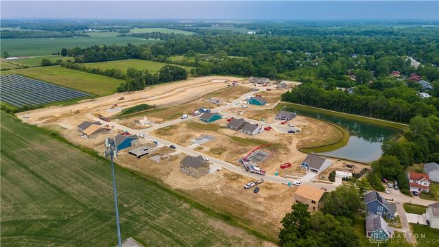 435 Snowdrop Drive, Yellow Springs Vlg, OH 45387