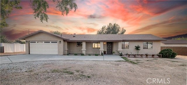 6736 Summit Valley, Hesperia, CA 92345