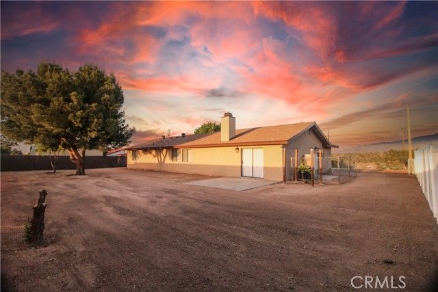 6736 Summit Valley, Hesperia, CA 92345