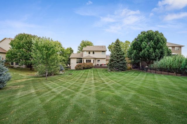 10609 Welcome Drive N, Brooklyn Park, MN 55443