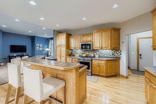 10609 Welcome Drive N, Brooklyn Park, MN 55443