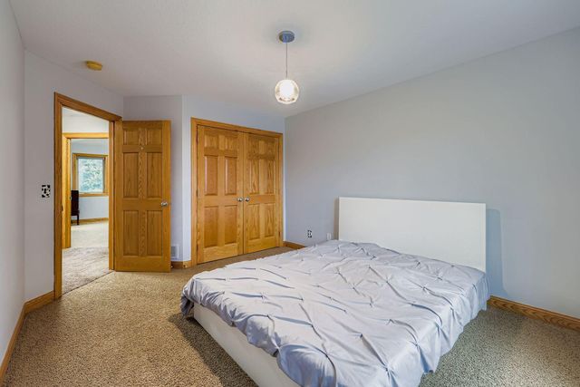 10609 Welcome Drive N, Brooklyn Park, MN 55443