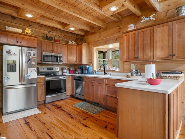 320 Pulpwood Yard Road, Jonesville, SC 29353