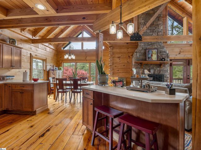 320 Pulpwood Yard Road, Jonesville, SC 29353