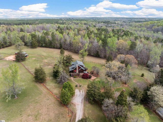 320 Pulpwood Yard Road, Jonesville, SC 29353