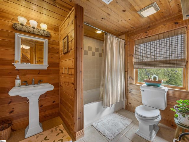 320 Pulpwood Yard Road, Jonesville, SC 29353