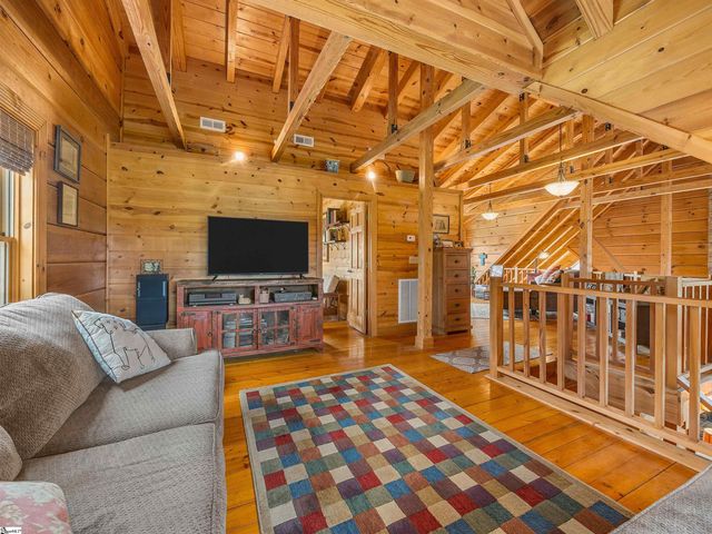 320 Pulpwood Yard Road, Jonesville, SC 29353