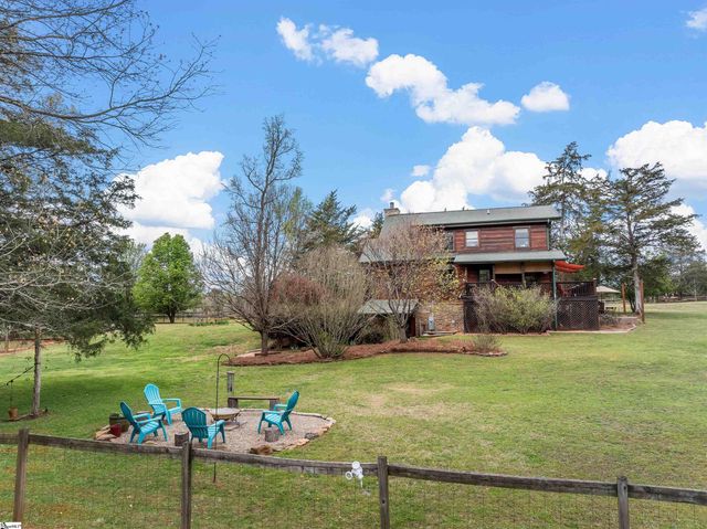 320 Pulpwood Yard Road, Jonesville, SC 29353