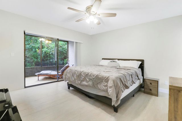 1200 SE Parkview Place F3, Stuart, FL 34994