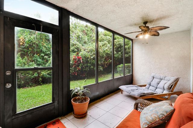 1200 SE Parkview Place F3, Stuart, FL 34994