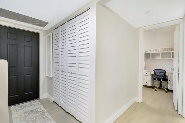 1200 SE Parkview Place F3, Stuart, FL 34994