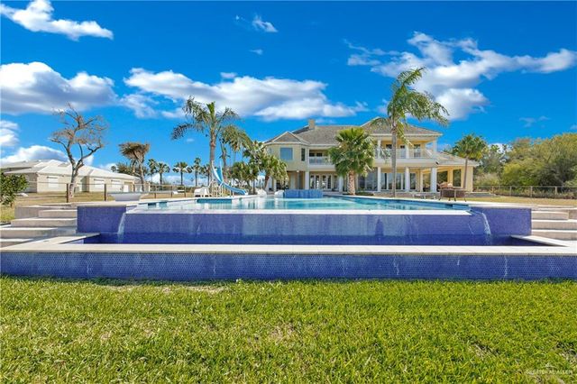 731 Lion Lake S Drive, Weslaco, TX 78596