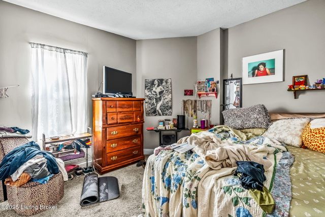 1273 S Preston St, Louisville, KY 40203