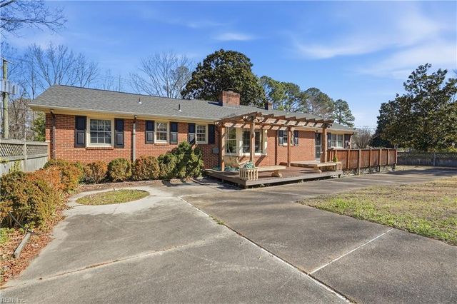 4869 Providence RD, Virginia Beach, VA 23464