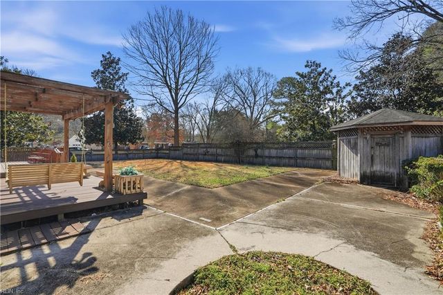 4869 Providence RD, Virginia Beach, VA 23464