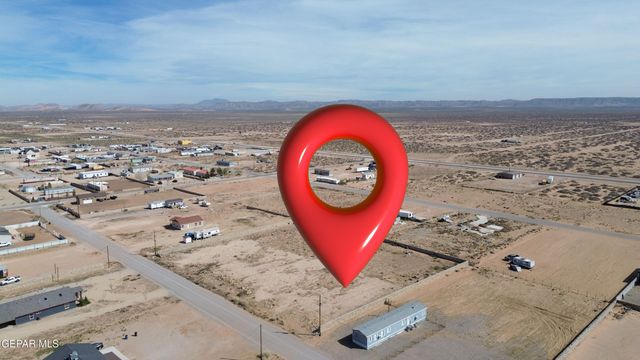 3 Tioga Street, Horizon City, TX 79928
