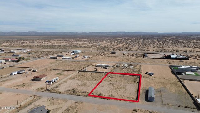 3 Tioga Street, Horizon City, TX 79928