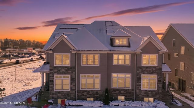 2 Basswood Drive, Lakewood, NJ 08701