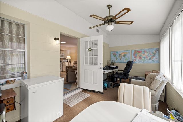 8702 SW 94TH STREET E, Ocala, FL 34481