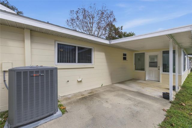 8702 SW 94TH STREET E, Ocala, FL 34481