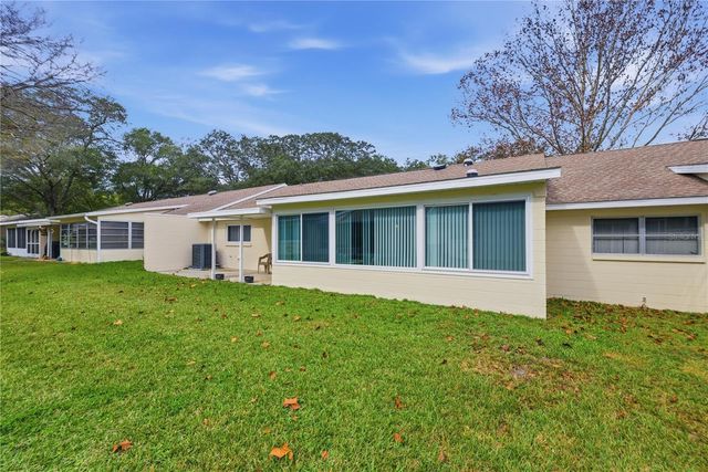 8702 SW 94TH STREET E, Ocala, FL 34481