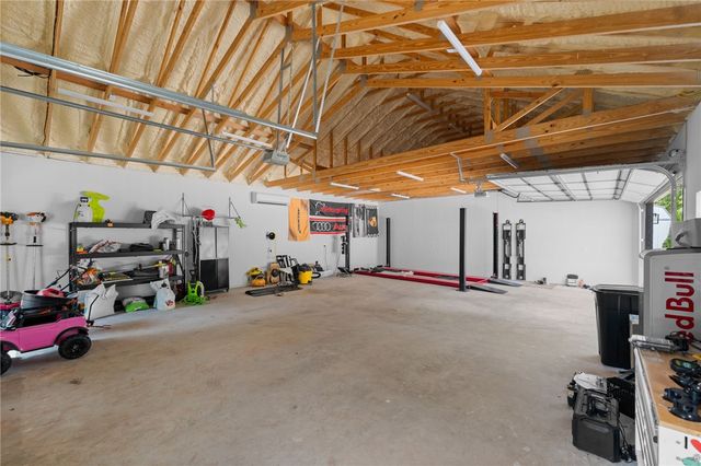 3335 Barrington Road, Tontitown, AR 72704
