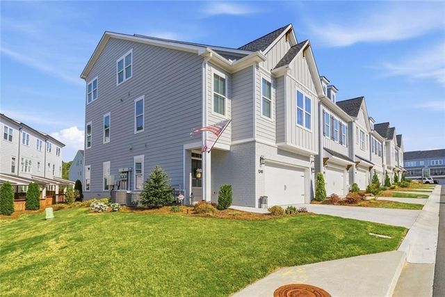1240 Willowcrest, Cumming, GA 30041