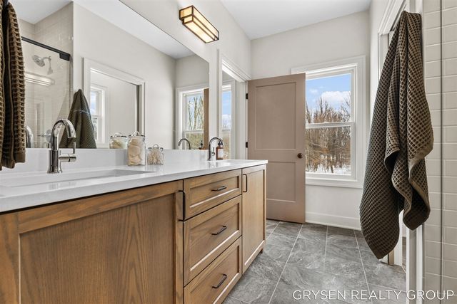 8645 Bosque Drive, Caledonia, MI 49316