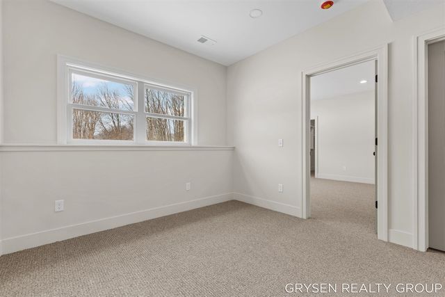 8645 Bosque Drive, Caledonia, MI 49316