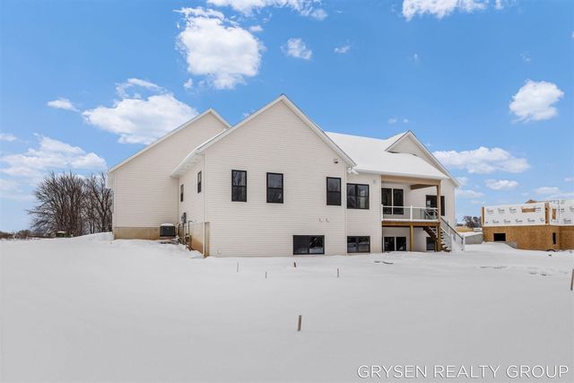 8645 Bosque Drive, Caledonia, MI 49316