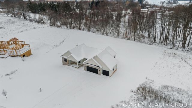 8645 Bosque Drive, Caledonia, MI 49316