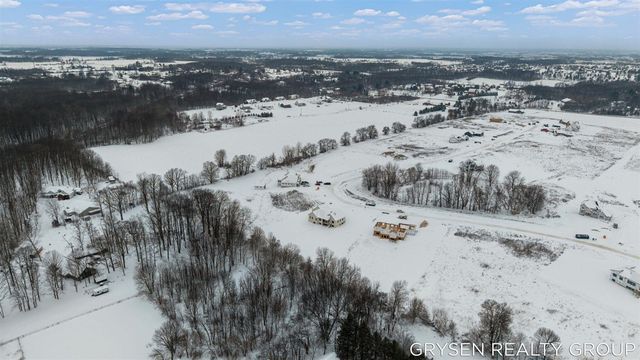 8645 Bosque Drive, Caledonia, MI 49316