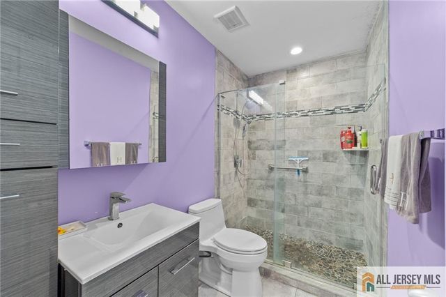 264 Glen Road 264A, Monroe, NJ 08831