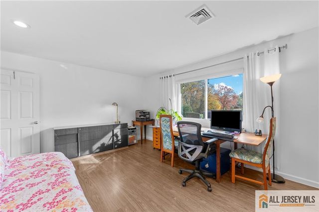 264 Glen Road 264A, Monroe, NJ 08831