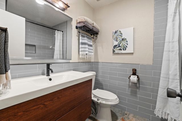 9703 Cottle DR, Austin, TX 78753