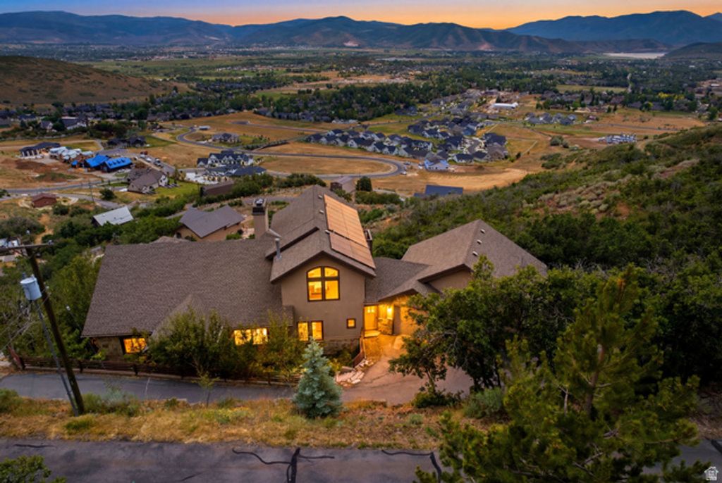 335 W BERN WAY, Midway, UT 84049 — photo 2