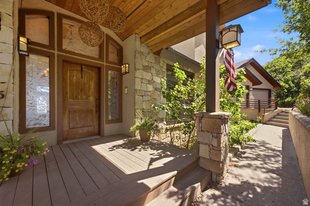 335 W BERN WAY, Midway, UT 84049 — photo 3