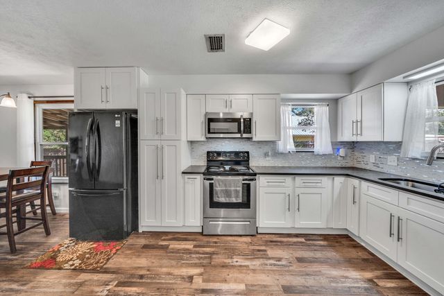 2115 High Avenue, Panama City, FL 32405