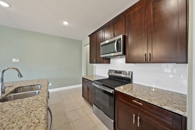 2621 Empire Street, Denton, TX 76209