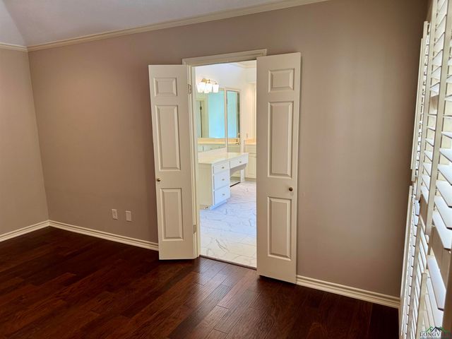 1617 McAllen, Henderson, TX 75654