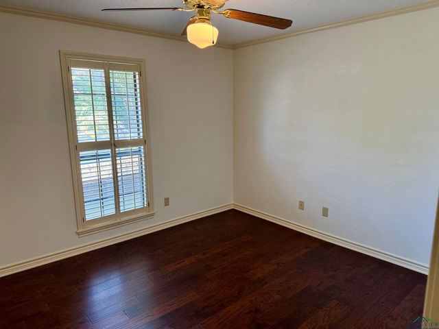 1617 McAllen, Henderson, TX 75654