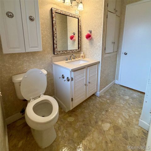 101 Salem Drive, Montgomery, AL 36109