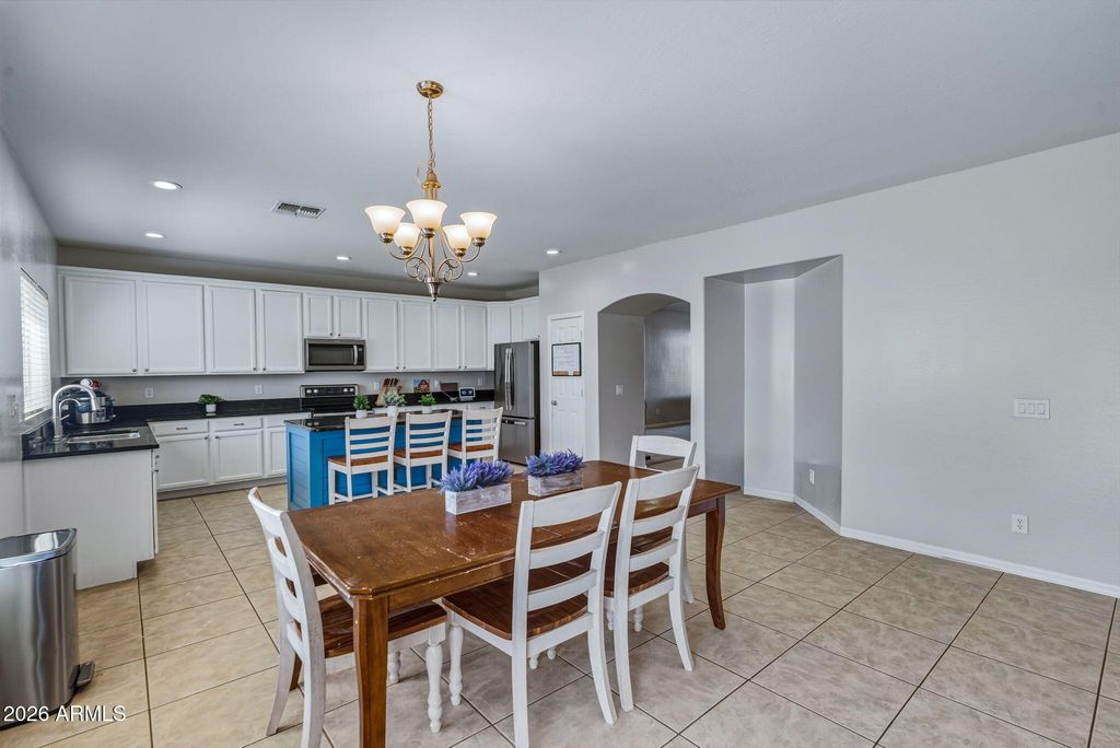 Image 13 of property listing at 43879 W MARICOPA Avenue, Maricopa, AZ 85138