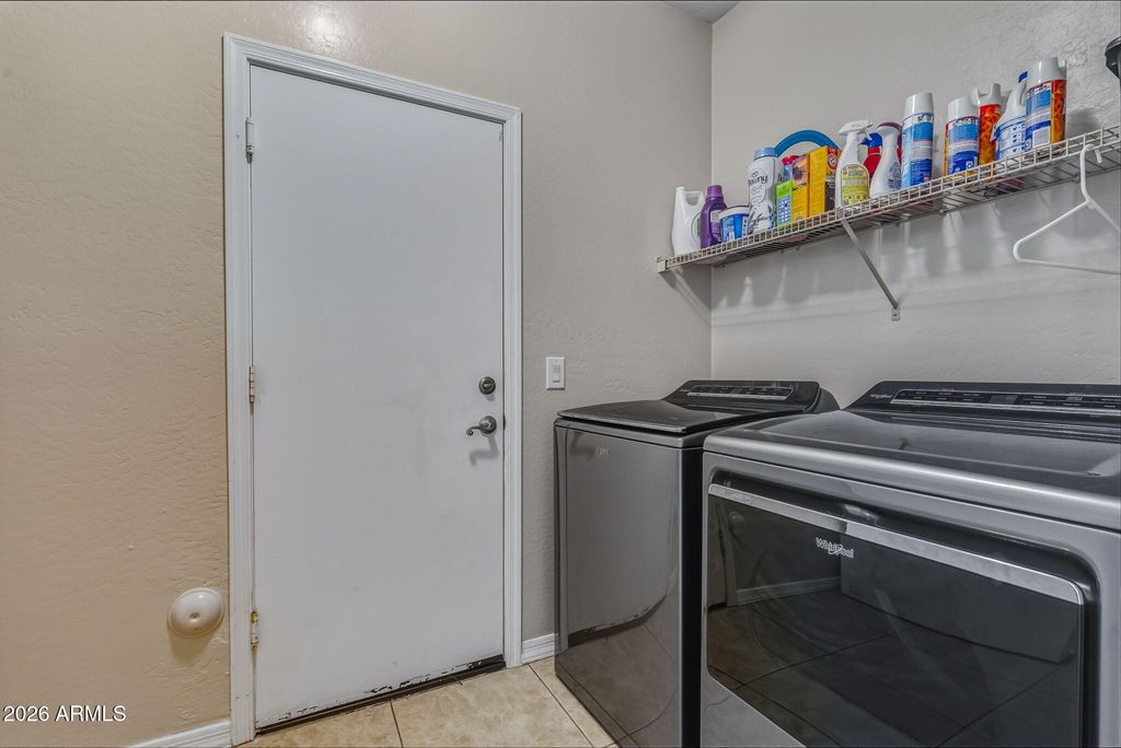 Image 34 of property listing at 43879 W MARICOPA Avenue, Maricopa, AZ 85138