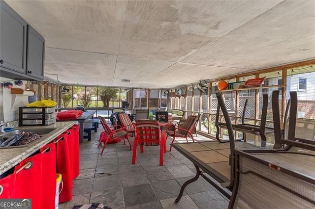 503 Peters Street, Calhoun, GA 30701