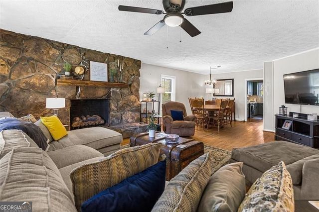 503 Peters Street, Calhoun, GA 30701