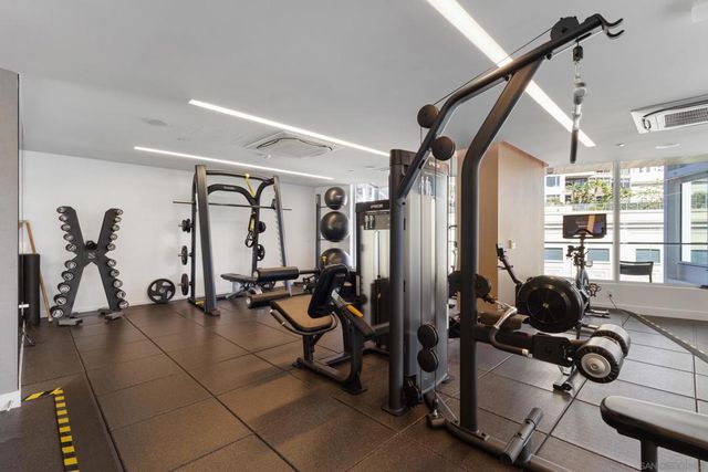 888 W E St 2602, San Diego, CA 92101