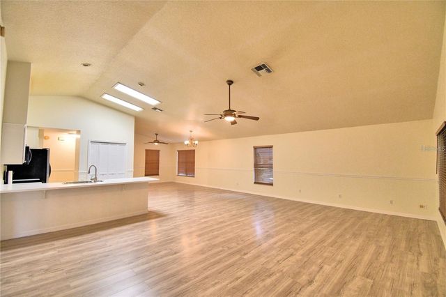 616 CRYSTALS BOULEVARD, Winter Haven, FL 33884